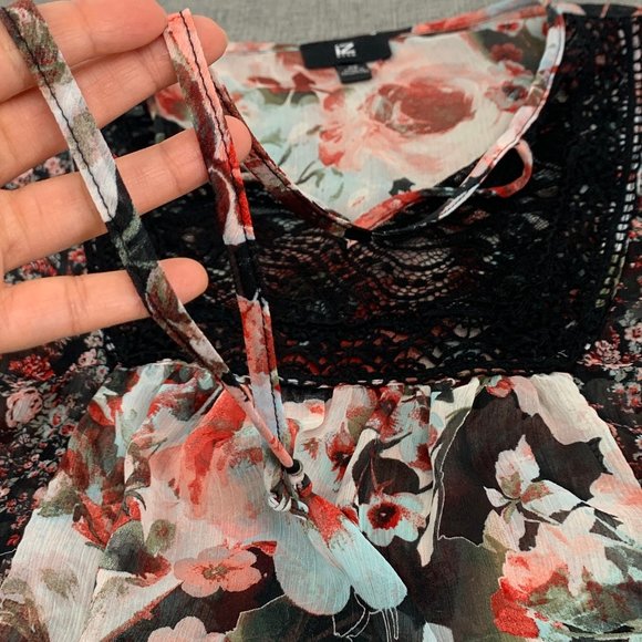 iZ BYER Delicate Lightweight Blouse Semi Sheer Lace V-Neckline XS 3/4th‎ Sleeve - Picture 4 of 15